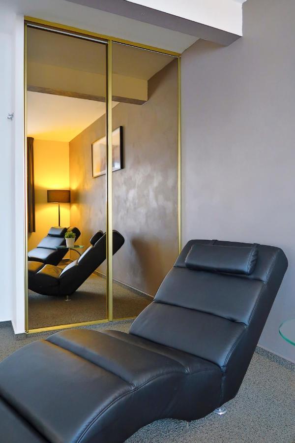 Hotel Adoma Gent Dış mekan fotoğraf