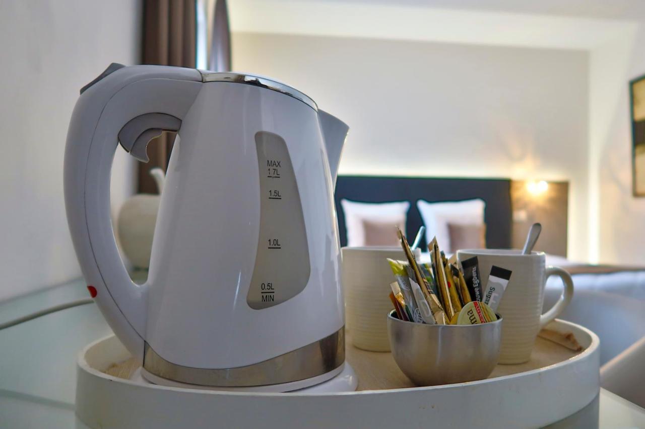 Hotel Adoma Gent Dış mekan fotoğraf